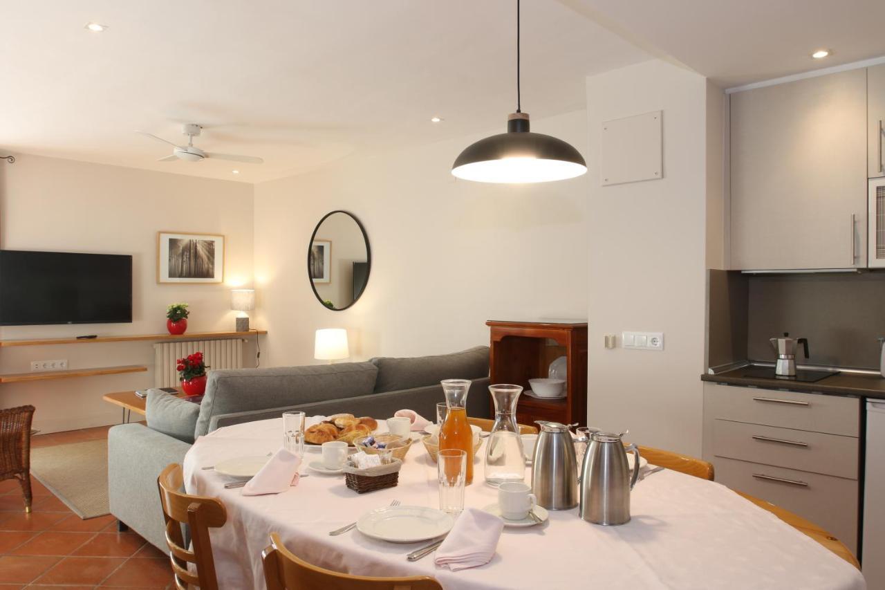 Apartamentos VilaGarós Exteriör bild